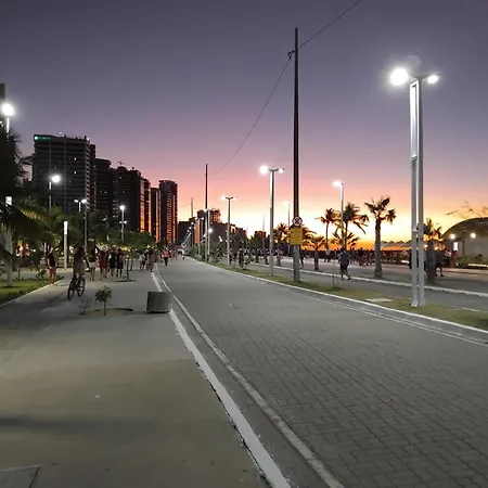 Apartamento Beira Mar 2 Quartos *