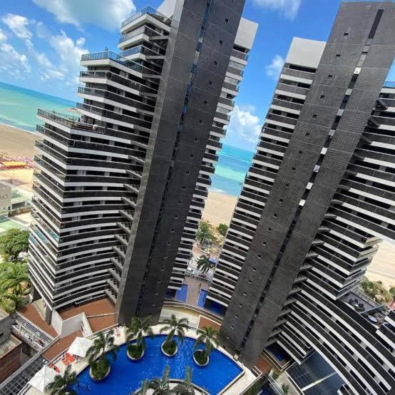 Beira Mar 2 Quartos Apartamento *