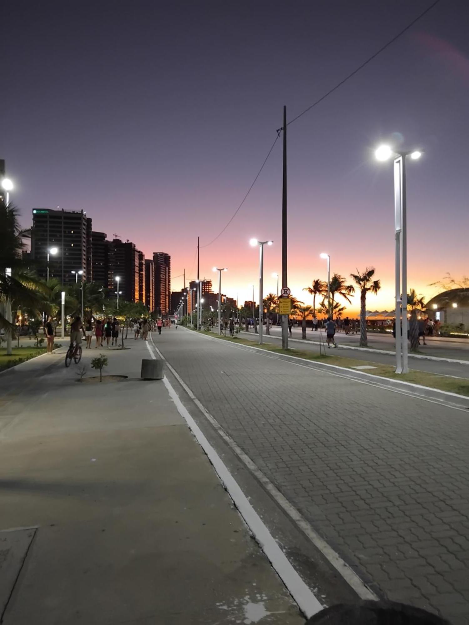 Apartamento Beira Mar 2 Quartos *