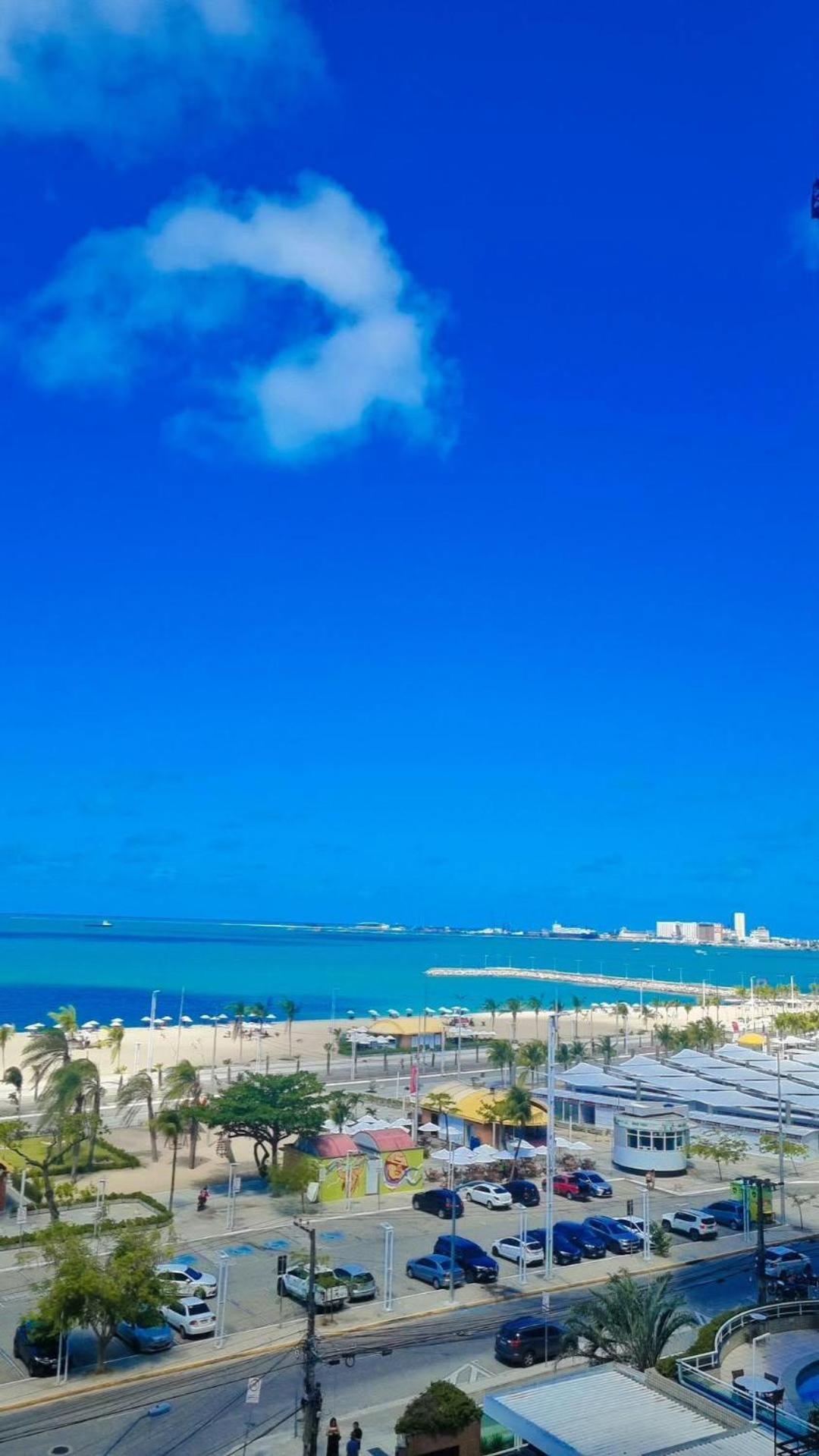Beira Mar 2 Quartos Apartamento